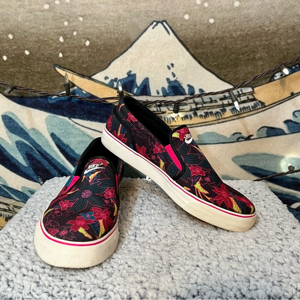 Nike Womens Floral Toki Aloha Pack Slip On Canvas Size 11
